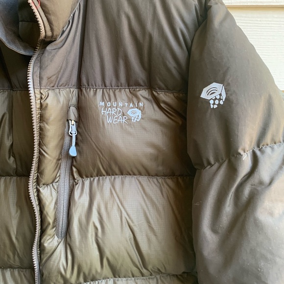 Men’s Mountain Hardware down & feather jacket - Picture 2 of 8